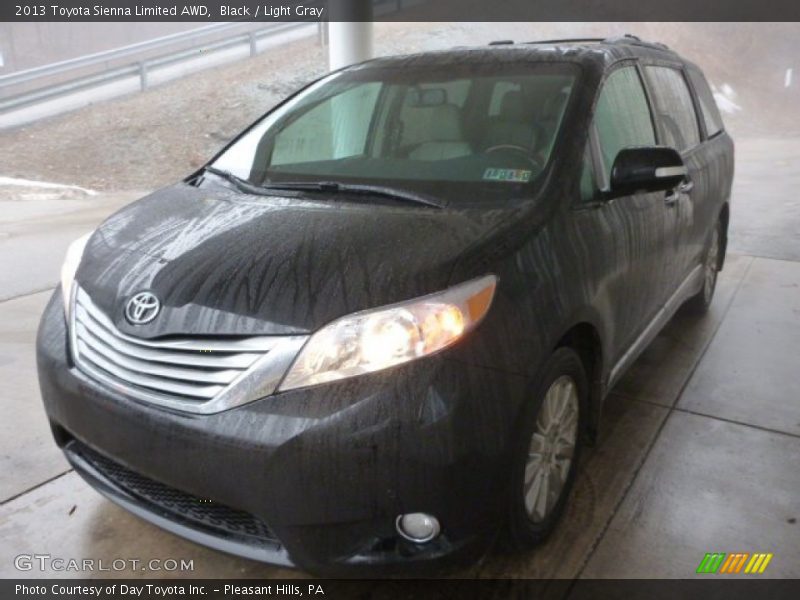 Black / Light Gray 2013 Toyota Sienna Limited AWD