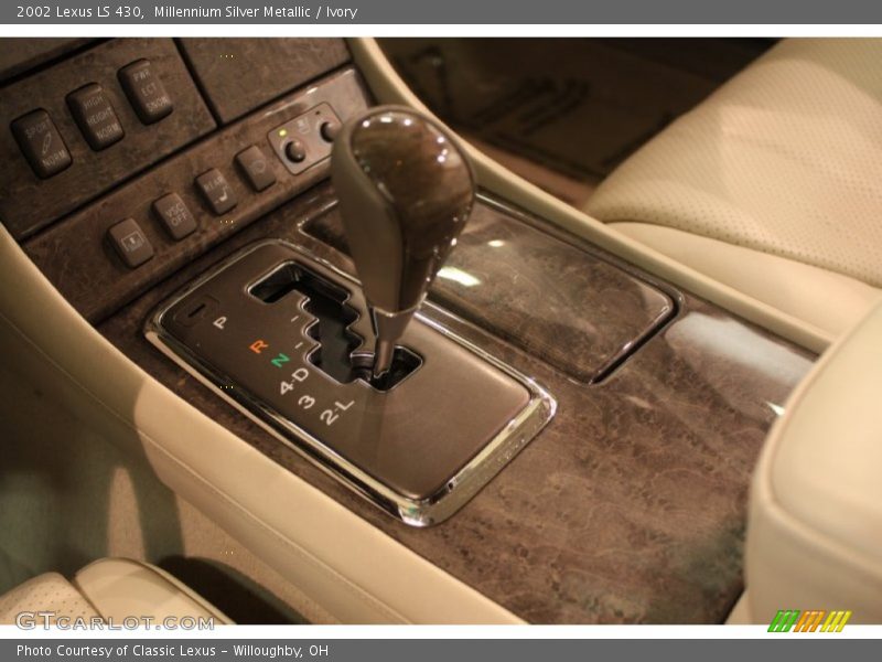 Millennium Silver Metallic / Ivory 2002 Lexus LS 430