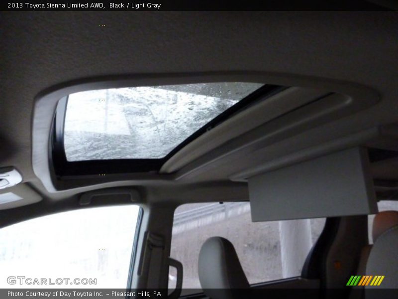 Black / Light Gray 2013 Toyota Sienna Limited AWD