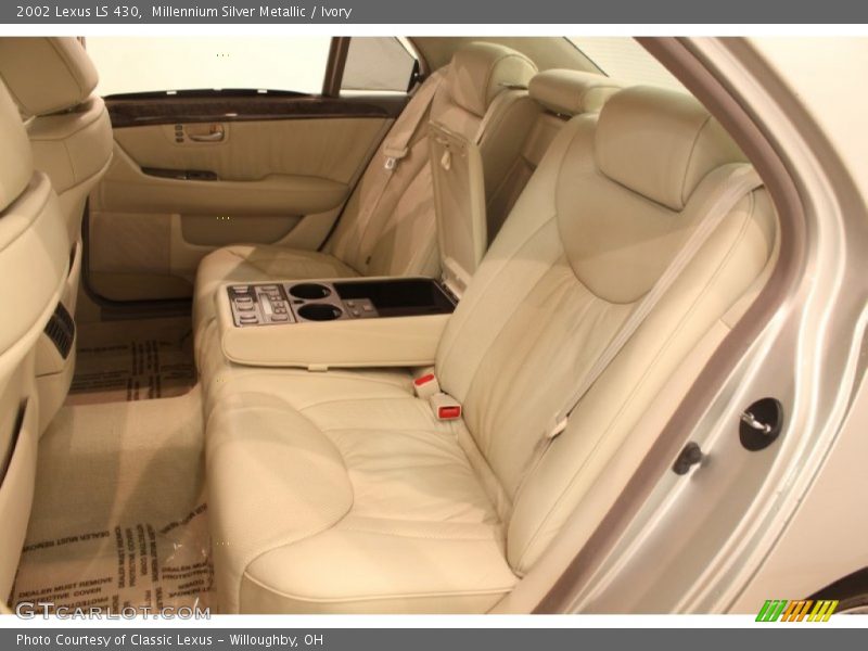 Millennium Silver Metallic / Ivory 2002 Lexus LS 430