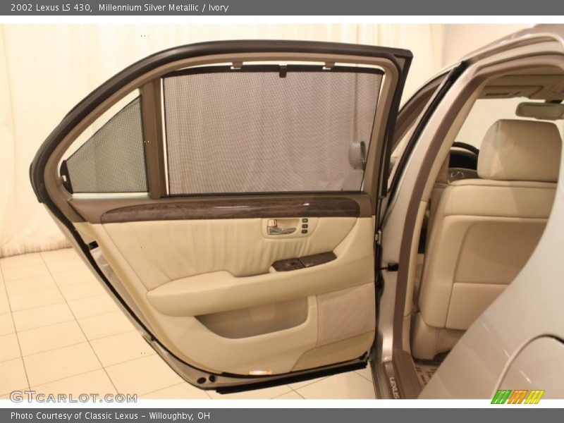 Millennium Silver Metallic / Ivory 2002 Lexus LS 430