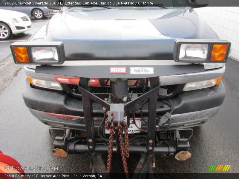Indigo Blue Metallic / Graphite 2002 Chevrolet Silverado 2500 LS Extended Cab 4x4
