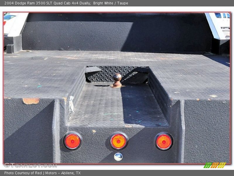 Bright White / Taupe 2004 Dodge Ram 3500 SLT Quad Cab 4x4 Dually