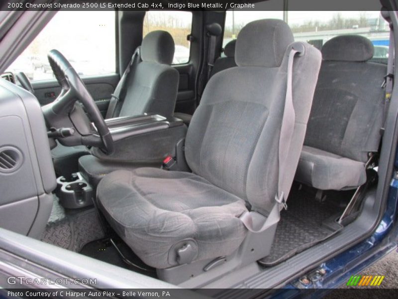 Indigo Blue Metallic / Graphite 2002 Chevrolet Silverado 2500 LS Extended Cab 4x4