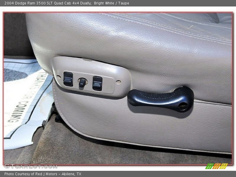 Bright White / Taupe 2004 Dodge Ram 3500 SLT Quad Cab 4x4 Dually