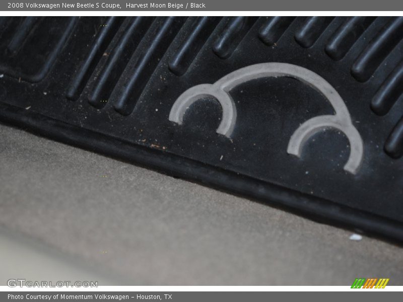 Harvest Moon Beige / Black 2008 Volkswagen New Beetle S Coupe