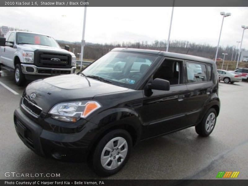 Shadow Black / Black Cloth 2010 Kia Soul 1.6