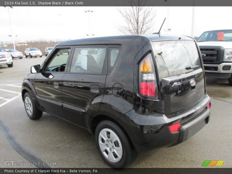 Shadow Black / Black Cloth 2010 Kia Soul 1.6