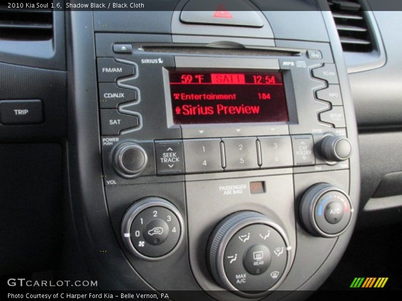 Shadow Black / Black Cloth 2010 Kia Soul 1.6
