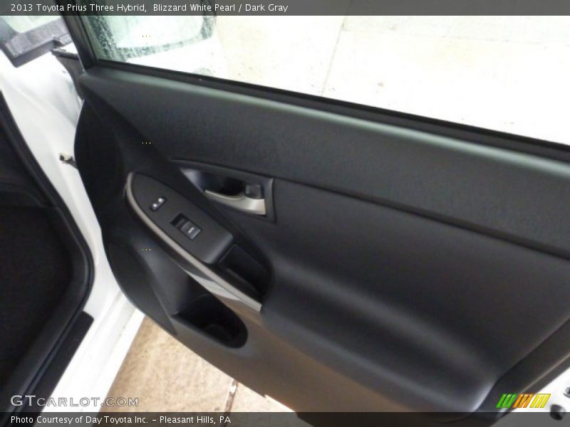 Blizzard White Pearl / Dark Gray 2013 Toyota Prius Three Hybrid