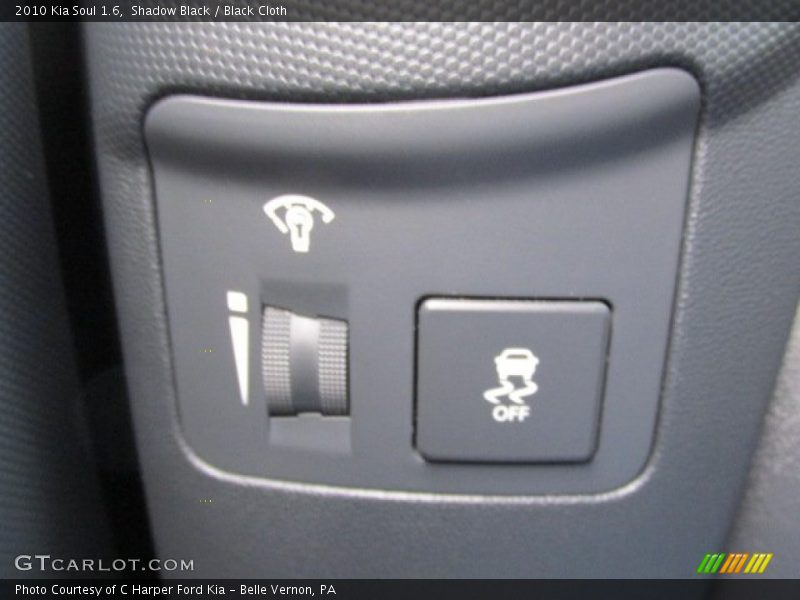 Shadow Black / Black Cloth 2010 Kia Soul 1.6