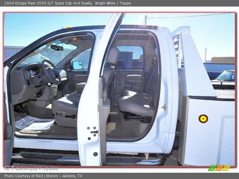 Bright White / Taupe 2004 Dodge Ram 3500 SLT Quad Cab 4x4 Dually