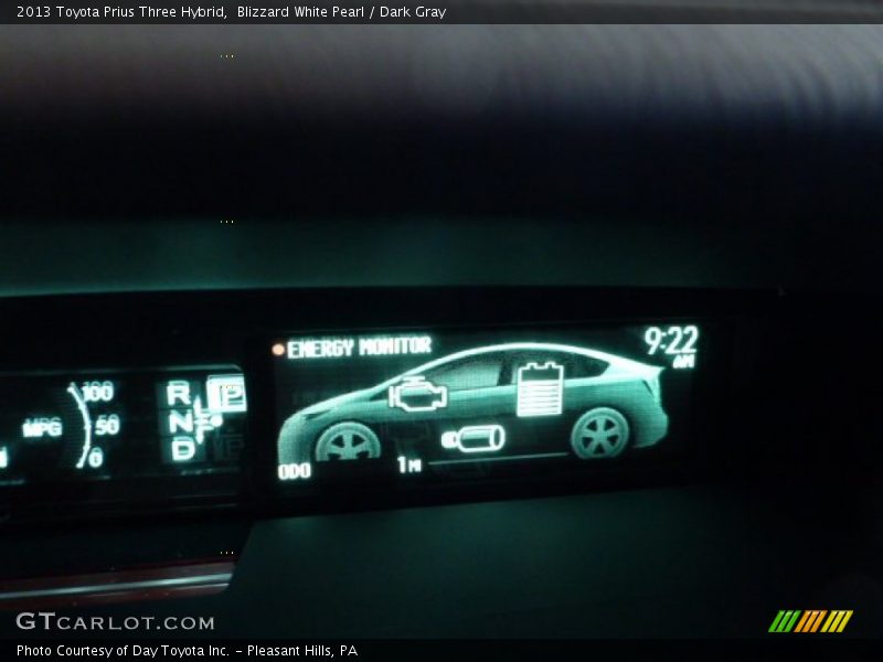 Blizzard White Pearl / Dark Gray 2013 Toyota Prius Three Hybrid