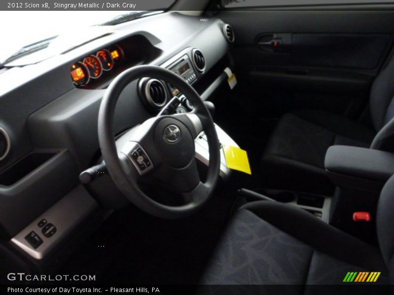 Stingray Metallic / Dark Gray 2012 Scion xB