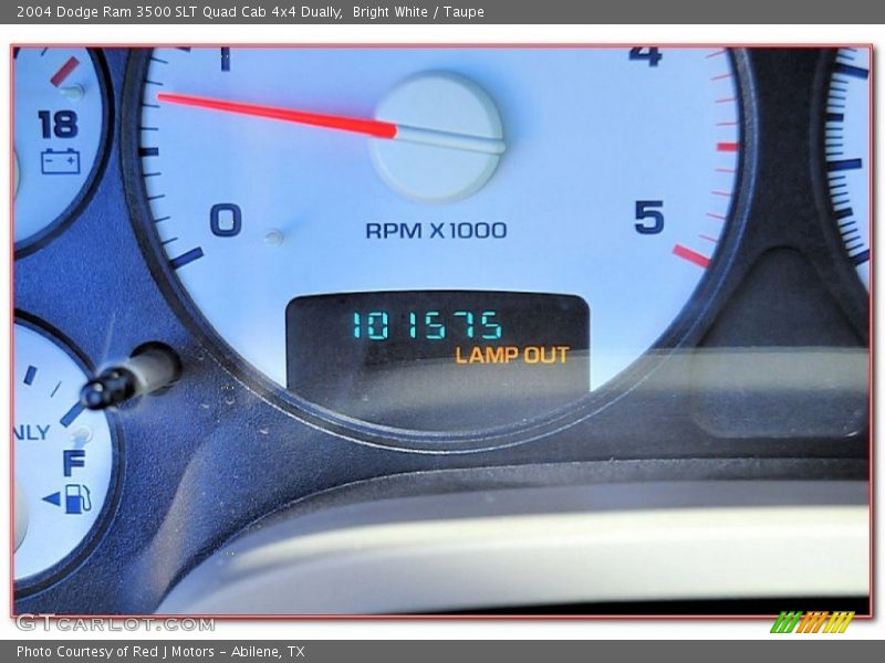 Bright White / Taupe 2004 Dodge Ram 3500 SLT Quad Cab 4x4 Dually