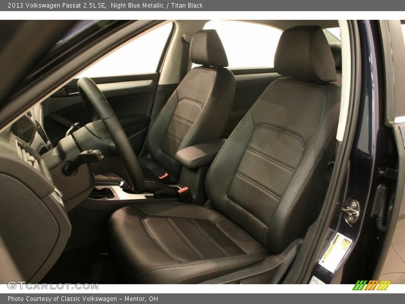  2013 Passat 2.5L SE Titan Black Interior