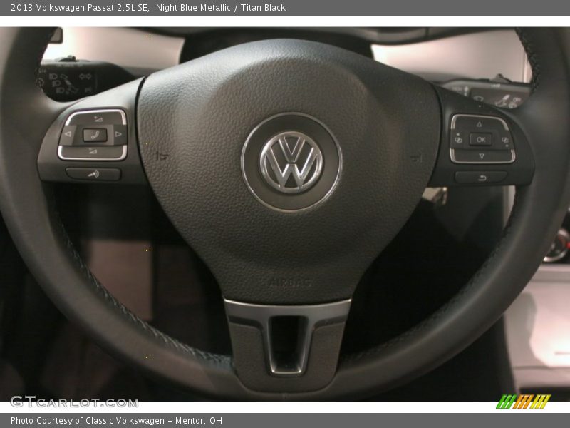 Night Blue Metallic / Titan Black 2013 Volkswagen Passat 2.5L SE