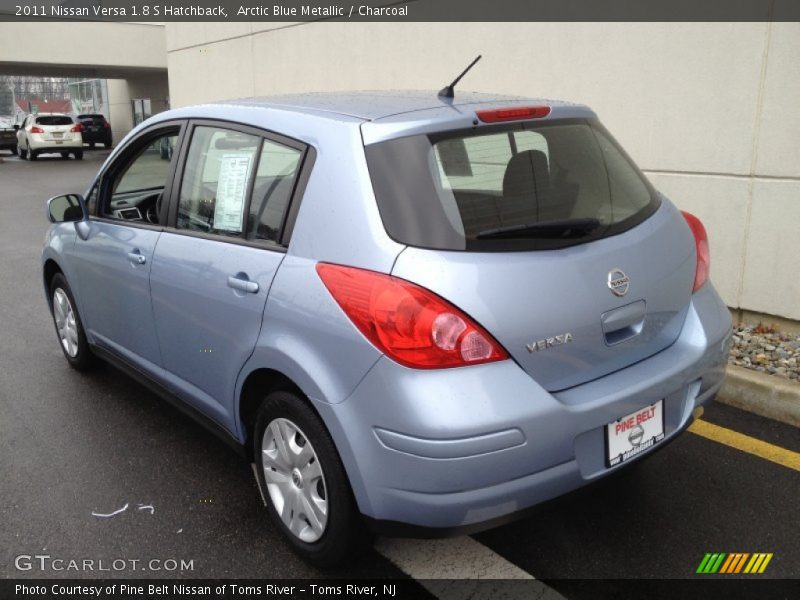 Arctic Blue Metallic / Charcoal 2011 Nissan Versa 1.8 S Hatchback