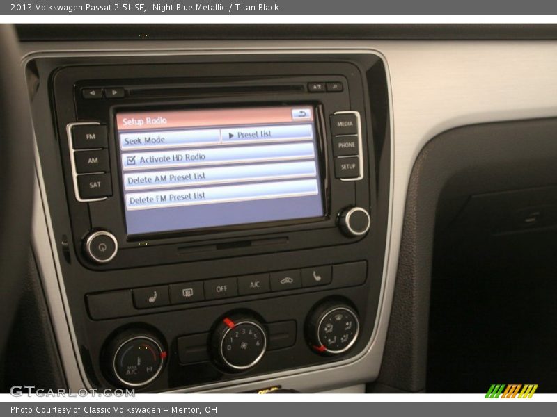 Night Blue Metallic / Titan Black 2013 Volkswagen Passat 2.5L SE