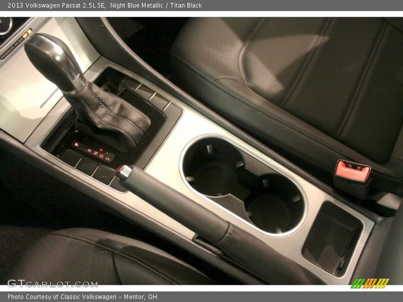 Night Blue Metallic / Titan Black 2013 Volkswagen Passat 2.5L SE