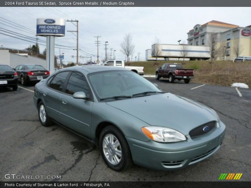 Spruce Green Metallic / Medium Graphite 2004 Ford Taurus SE Sedan
