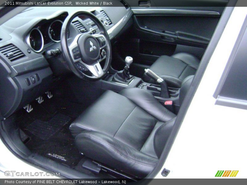 Wicked White / Black 2011 Mitsubishi Lancer Evolution GSR