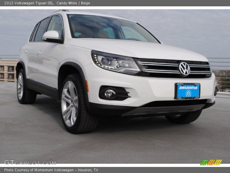 Candy White / Beige 2013 Volkswagen Tiguan SEL