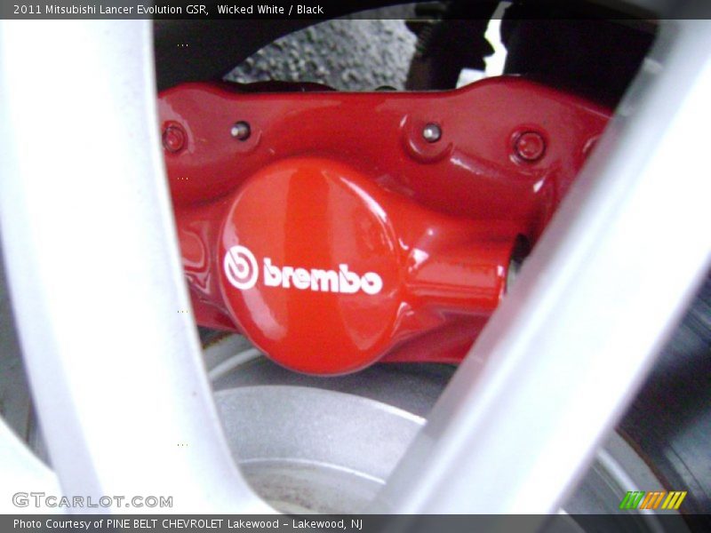 Wicked White / Black 2011 Mitsubishi Lancer Evolution GSR