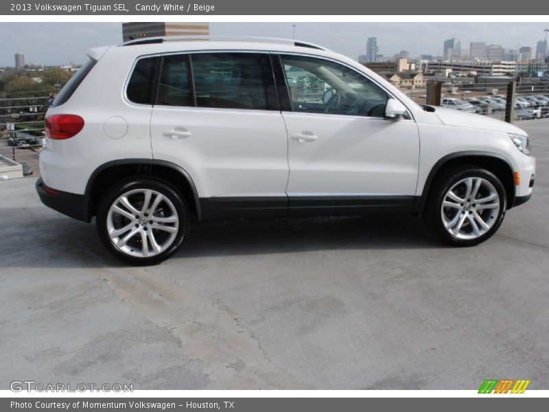 Candy White / Beige 2013 Volkswagen Tiguan SEL
