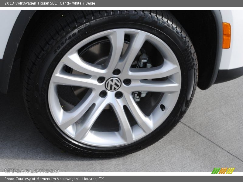 Candy White / Beige 2013 Volkswagen Tiguan SEL