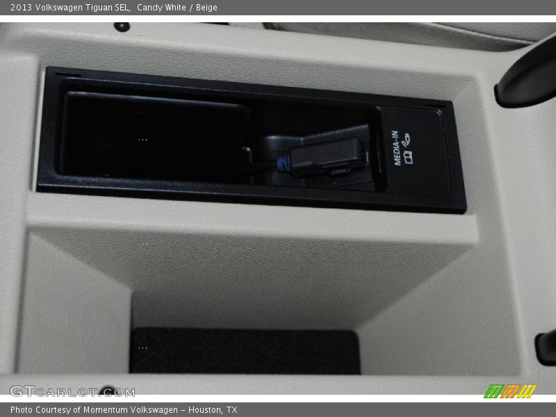 Candy White / Beige 2013 Volkswagen Tiguan SEL