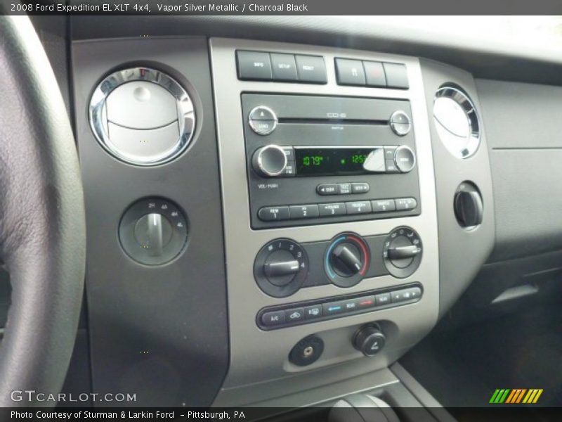 Vapor Silver Metallic / Charcoal Black 2008 Ford Expedition EL XLT 4x4