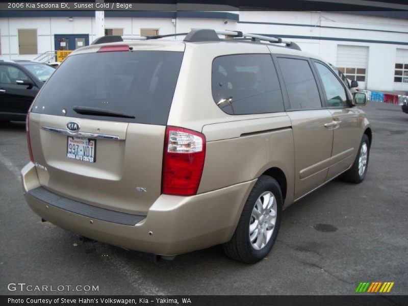 Sunset Gold / Beige 2006 Kia Sedona EX