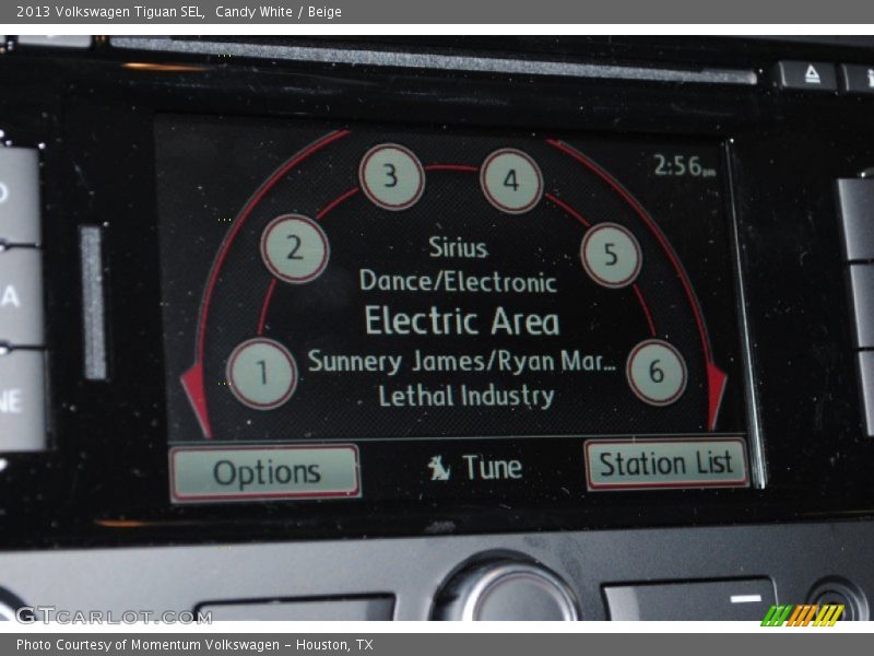 Candy White / Beige 2013 Volkswagen Tiguan SEL