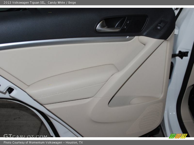 Candy White / Beige 2013 Volkswagen Tiguan SEL