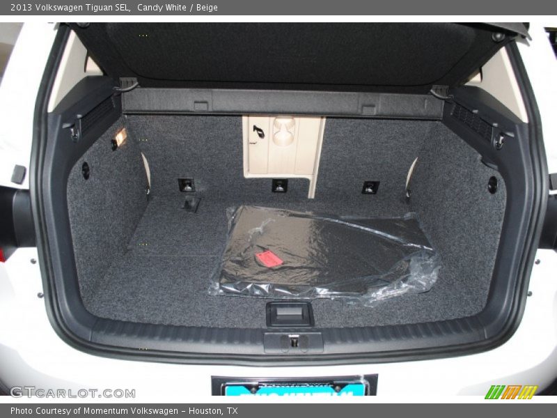 Candy White / Beige 2013 Volkswagen Tiguan SEL