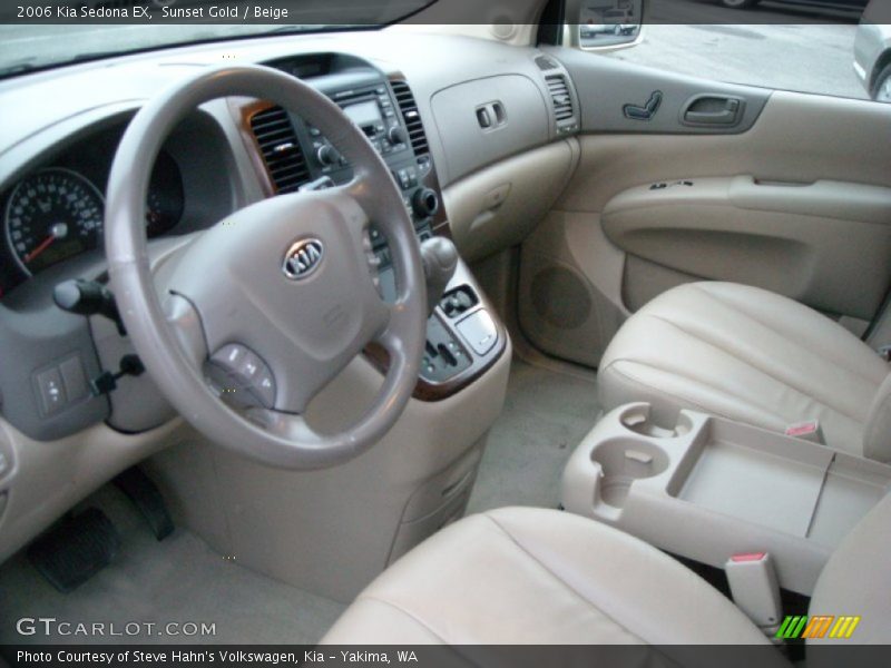 Sunset Gold / Beige 2006 Kia Sedona EX