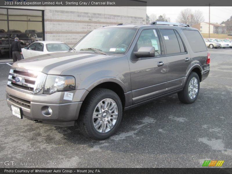 Front 3/4 View of 2013 Expedition Limited 4x4