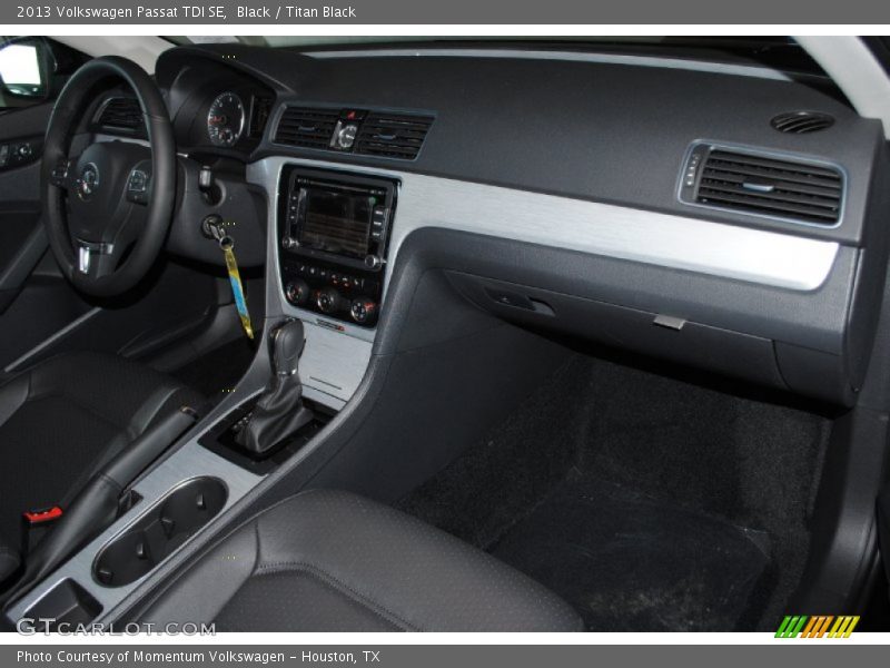 Black / Titan Black 2013 Volkswagen Passat TDI SE