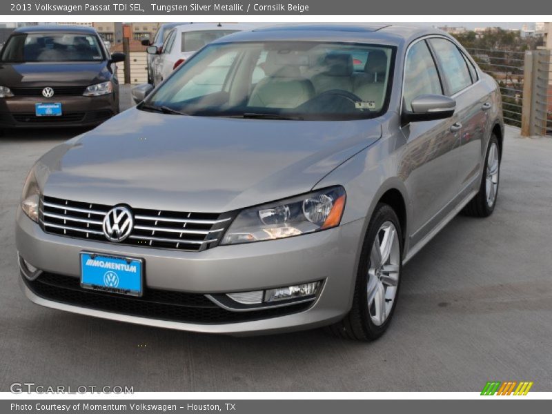 Tungsten Silver Metallic / Cornsilk Beige 2013 Volkswagen Passat TDI SEL
