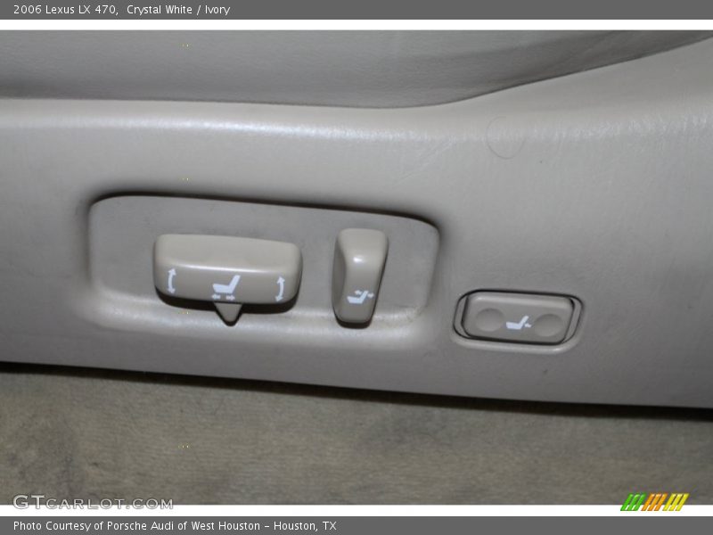 Crystal White / Ivory 2006 Lexus LX 470