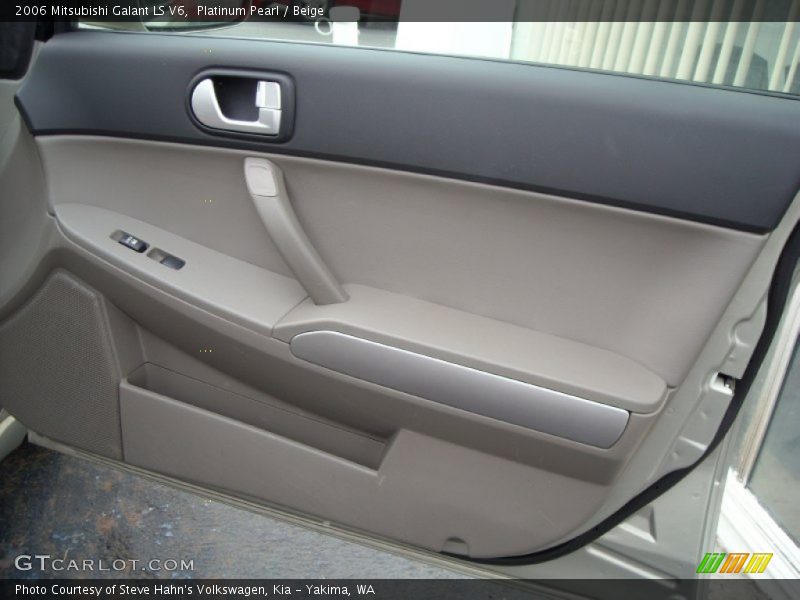 Door Panel of 2006 Galant LS V6