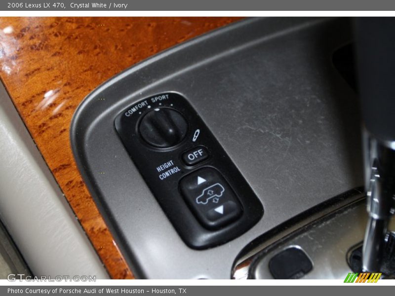 Crystal White / Ivory 2006 Lexus LX 470