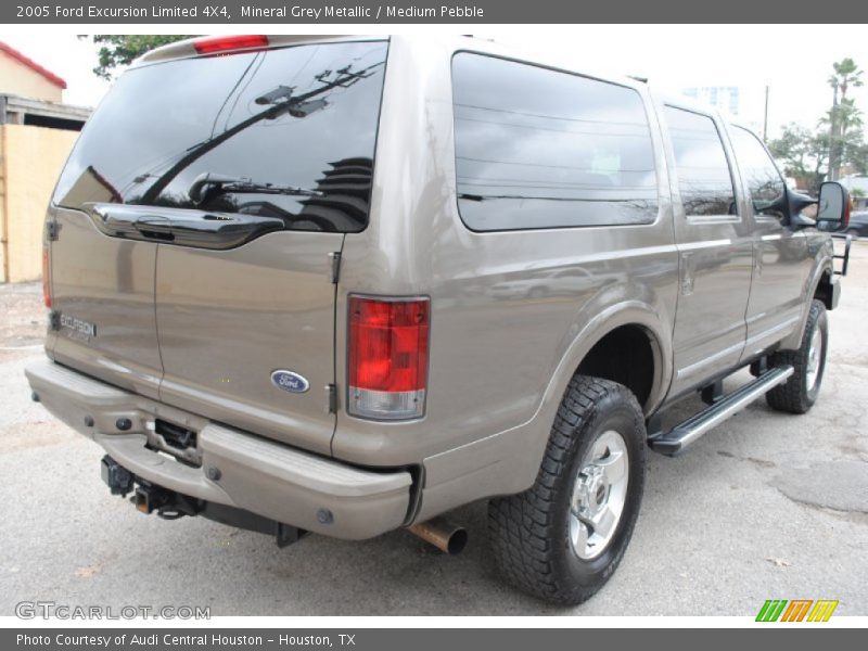  2005 Excursion Limited 4X4 Mineral Grey Metallic
