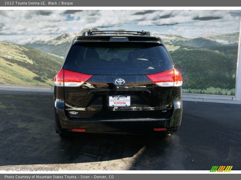 Black / Bisque 2013 Toyota Sienna LE
