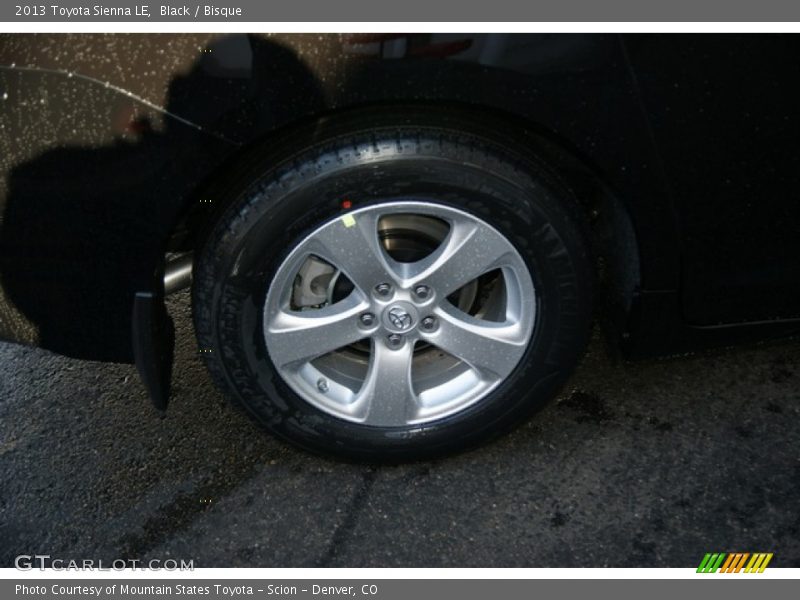 Black / Bisque 2013 Toyota Sienna LE