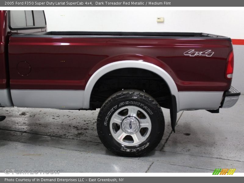 Dark Toreador Red Metallic / Medium Flint 2005 Ford F350 Super Duty Lariat SuperCab 4x4