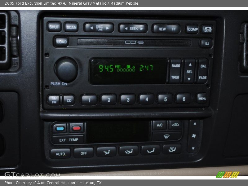 Controls of 2005 Excursion Limited 4X4