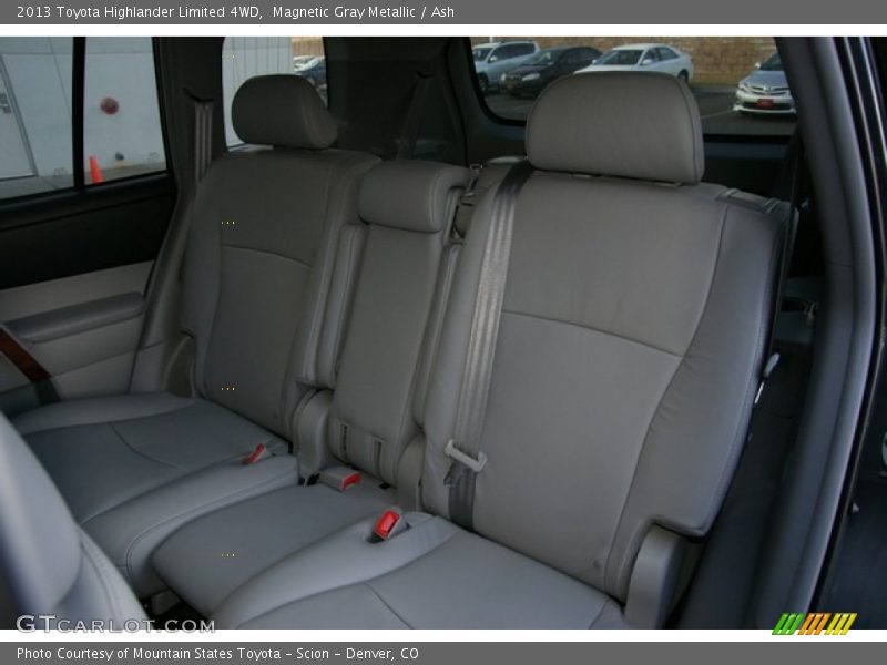Magnetic Gray Metallic / Ash 2013 Toyota Highlander Limited 4WD