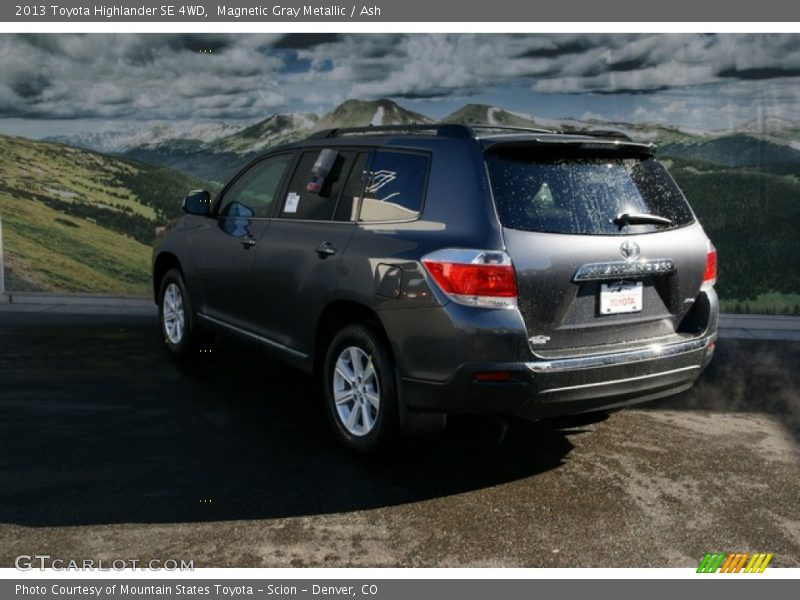 Magnetic Gray Metallic / Ash 2013 Toyota Highlander SE 4WD